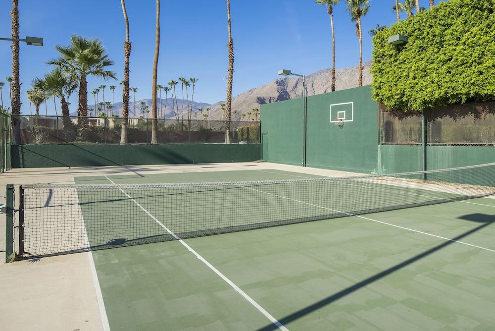 Marquis Villas Resort Palm Springs Exterior photo
