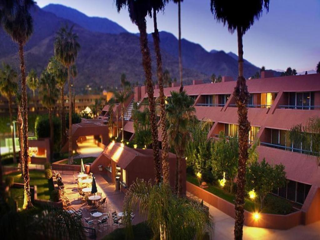 Marquis Villas Resort Palm Springs Exterior photo