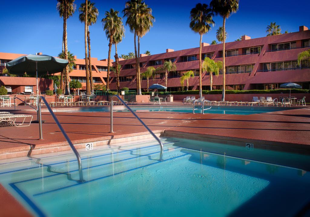 Marquis Villas Resort Palm Springs Exterior photo
