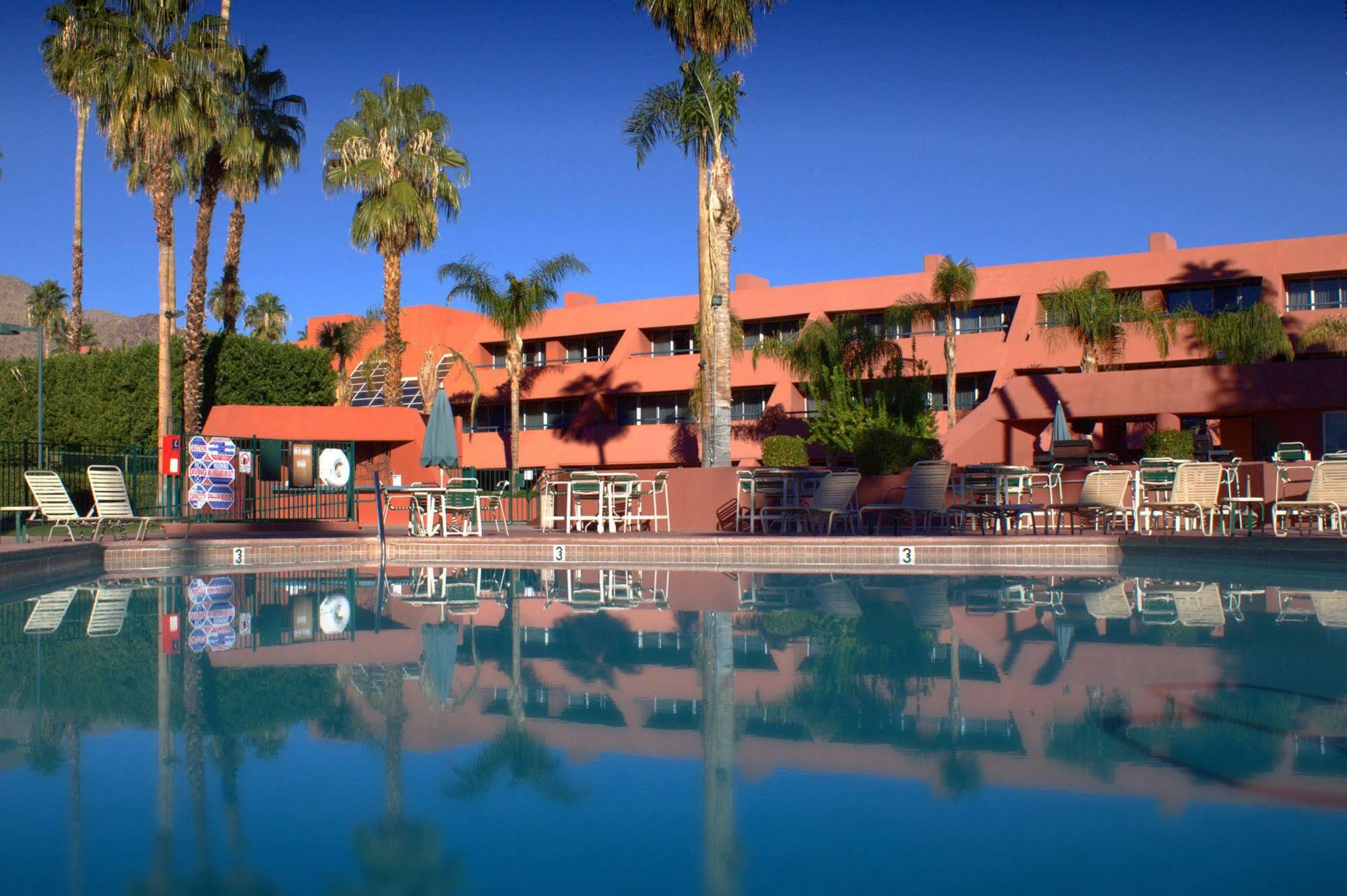 Marquis Villas Resort Palm Springs Exterior photo
